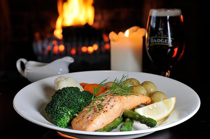 The New Inn Heckfield Luaran gambar